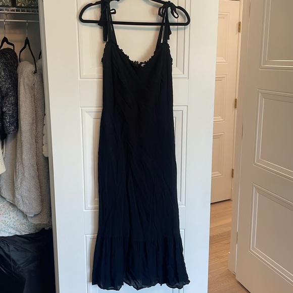 Reformation Nikita dress - Picture 2 of 5